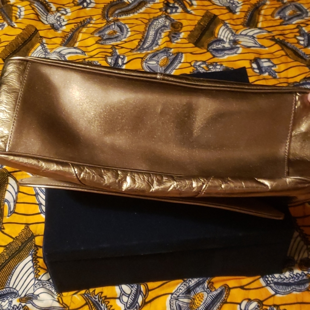 Metallic Handbag - Picture 4 of 8